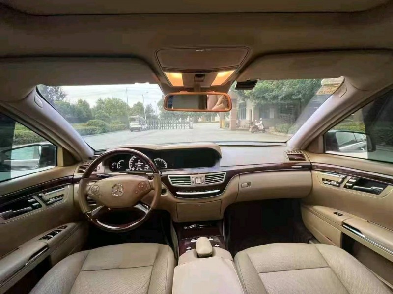 宜昌12年奔驰S9