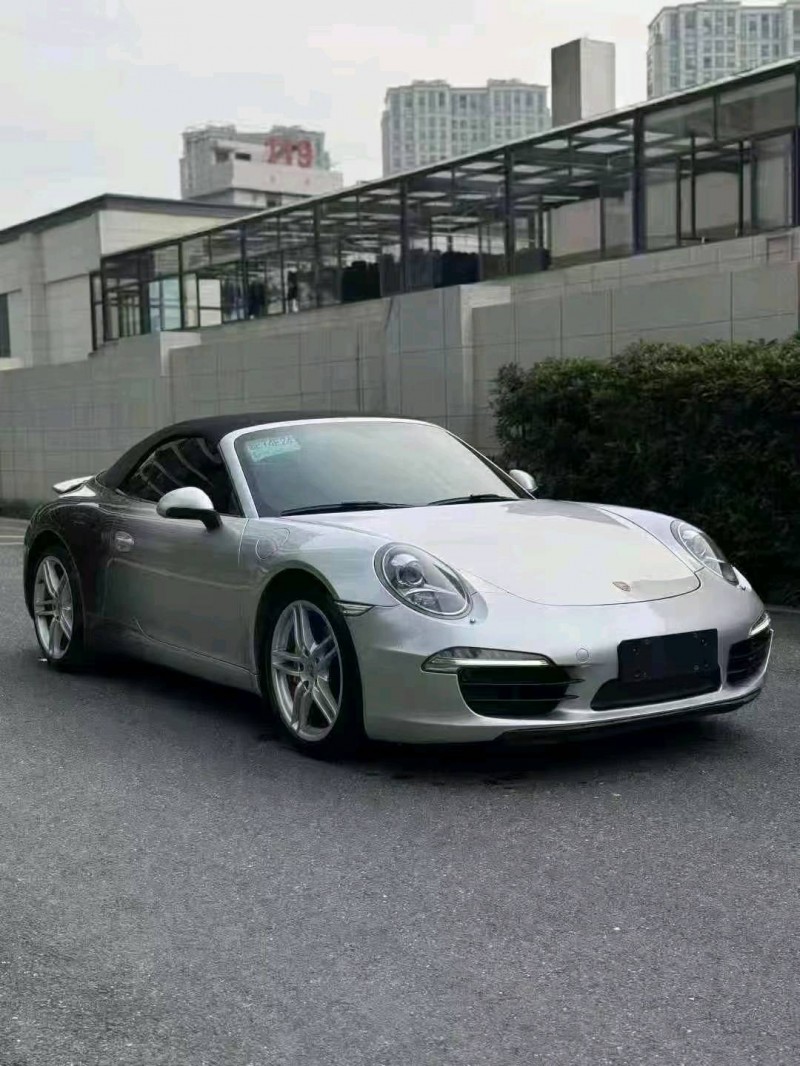 广州13年保时捷9111