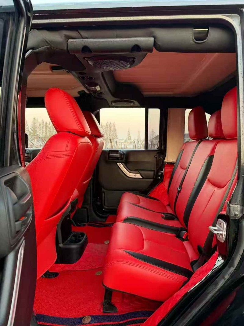 嘉兴14年Jeep牧马人6