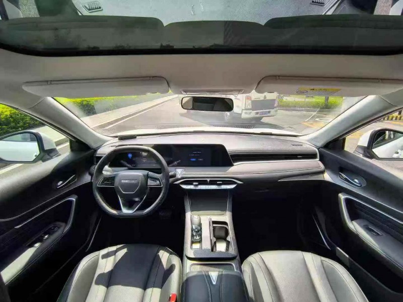 东莞25年启辰大V5