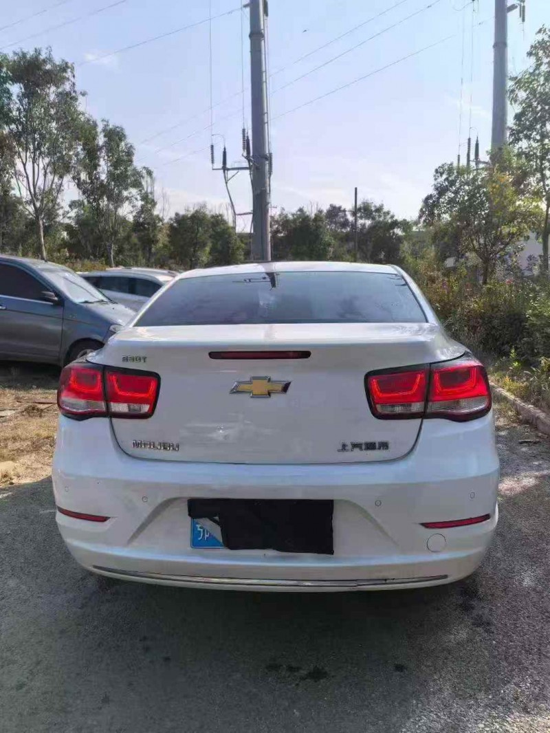 孝感17年雪佛兰迈锐宝9