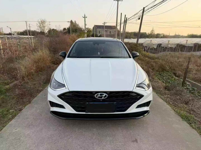 绍兴22年现代索纳塔1