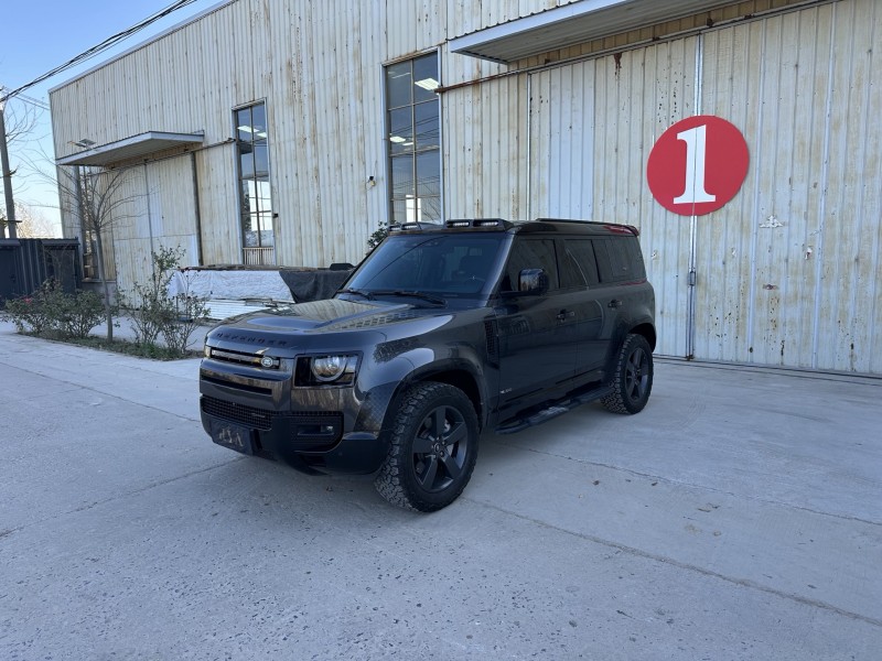 徐州23年路虎卫士2