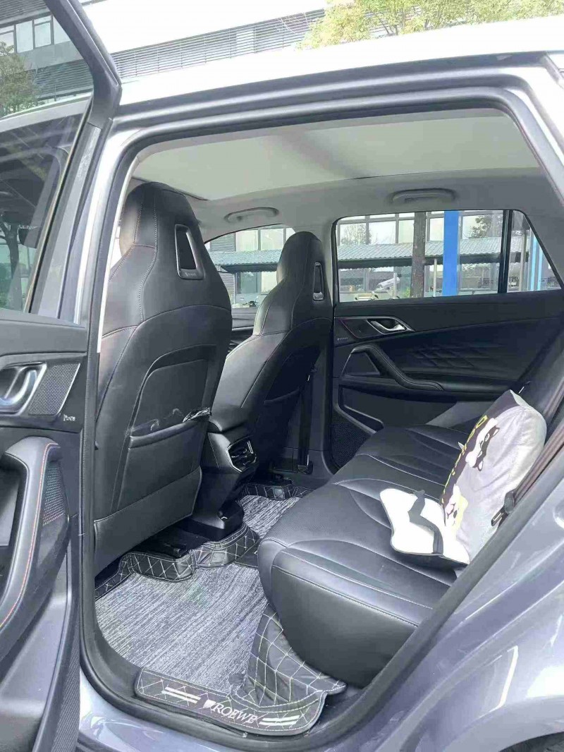 东莞23年荣威RX56