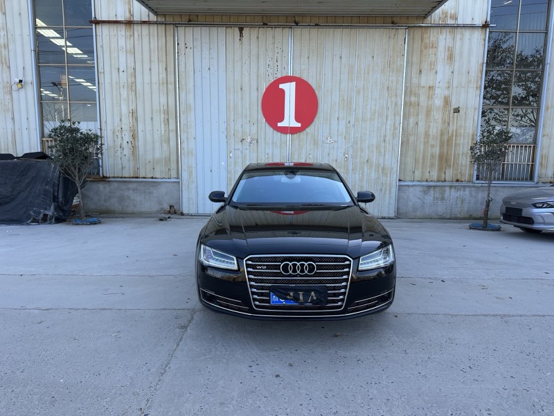 徐州16年奥迪A8L1