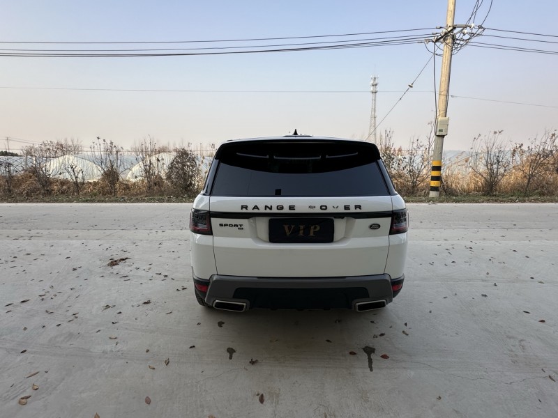 徐州22年路虎揽胜运动9