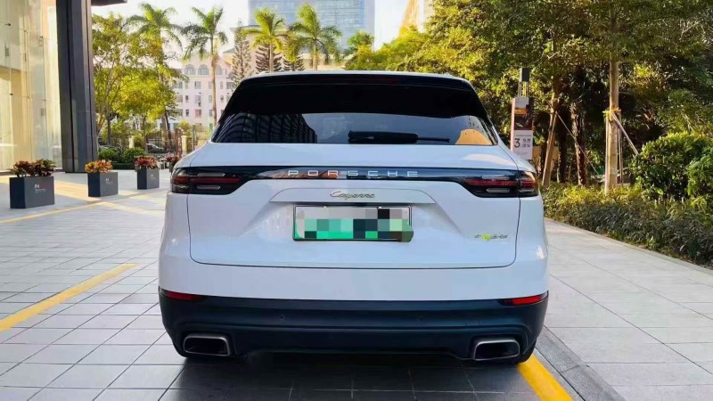 广州19年保时捷Cayenne新能源9