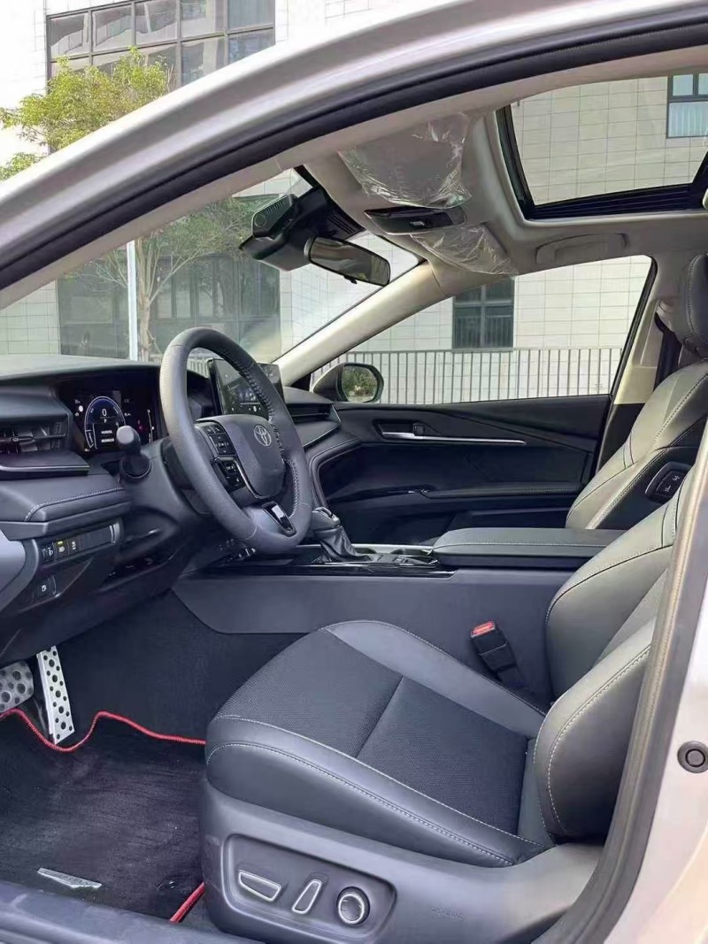 佛山25年丰田凯美瑞4