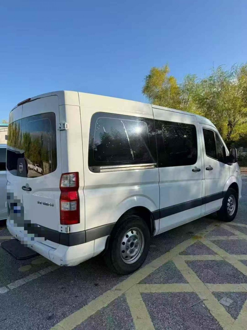 重庆20年福田图雅诺6