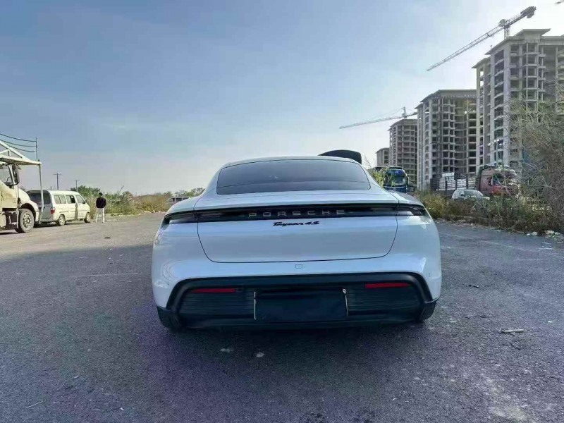 深圳21年保时捷Taycan9