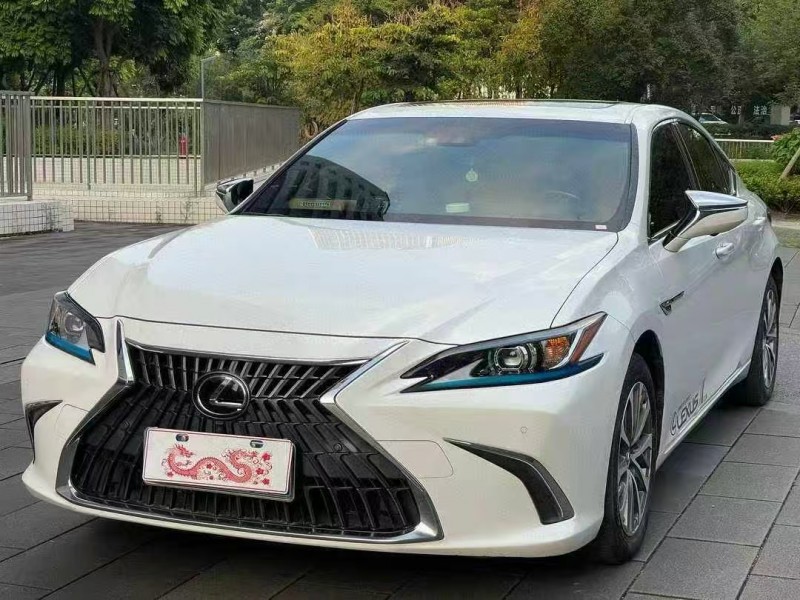 佛山22年雷克萨斯ES3