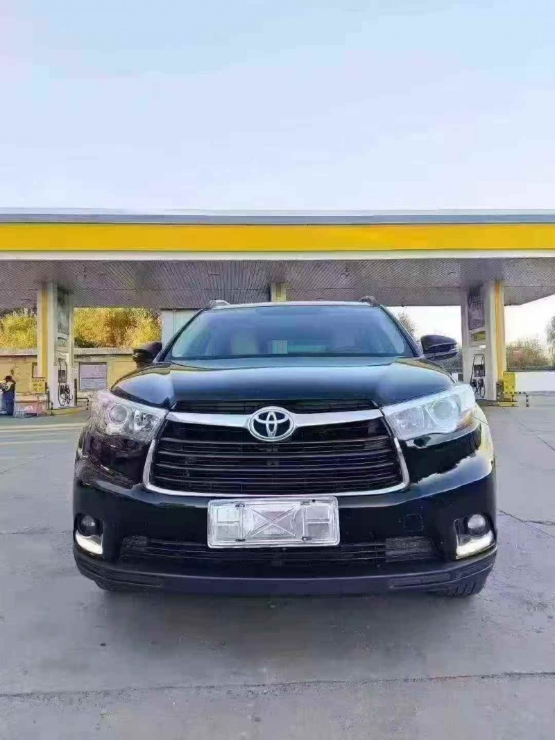 乌海16年丰田汉兰达1