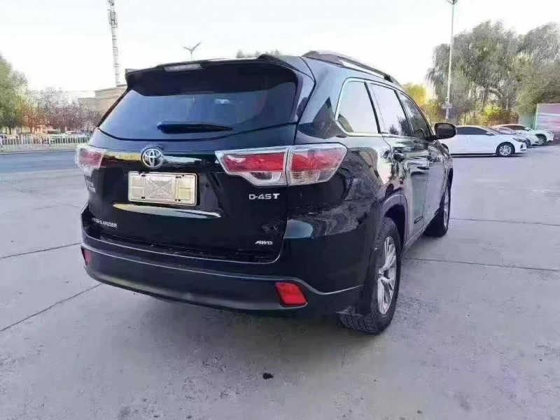 乌海16年丰田汉兰达9