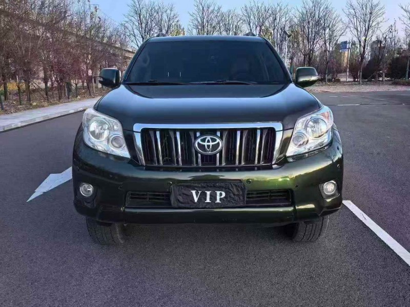 天津12年丰田普拉多1