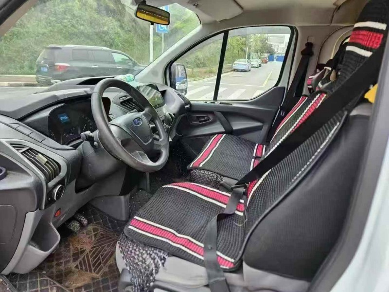 贵港17年福特全顺5