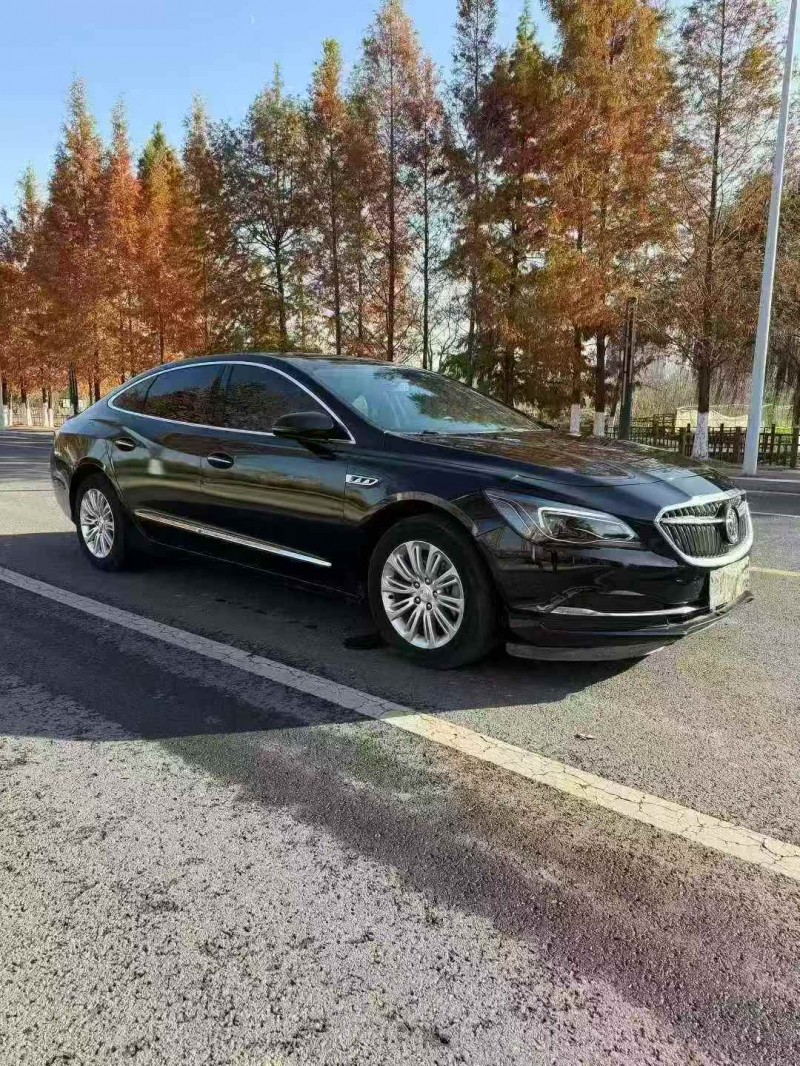 徐州19年别克君越2