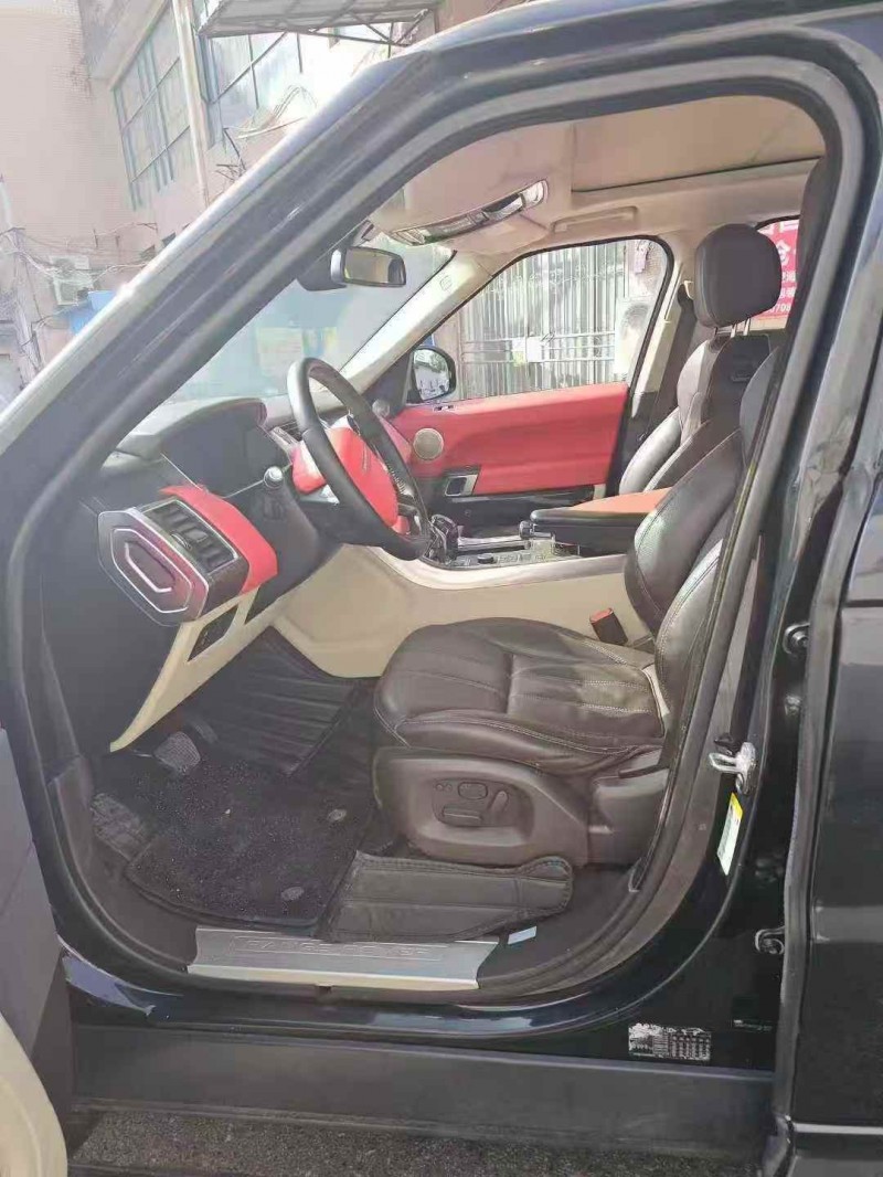 吉安15年路虎揽胜运动6