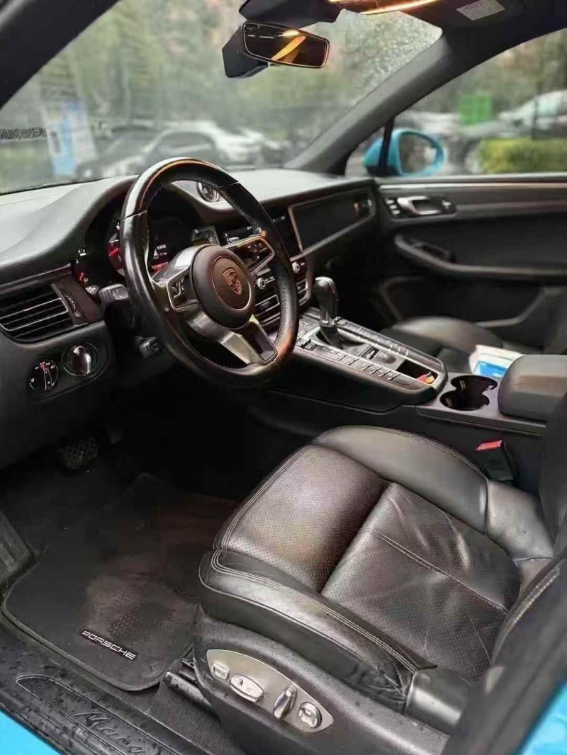 鹰潭21年保时捷Macan4
