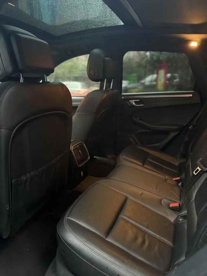 鹰潭21年保时捷Macan6