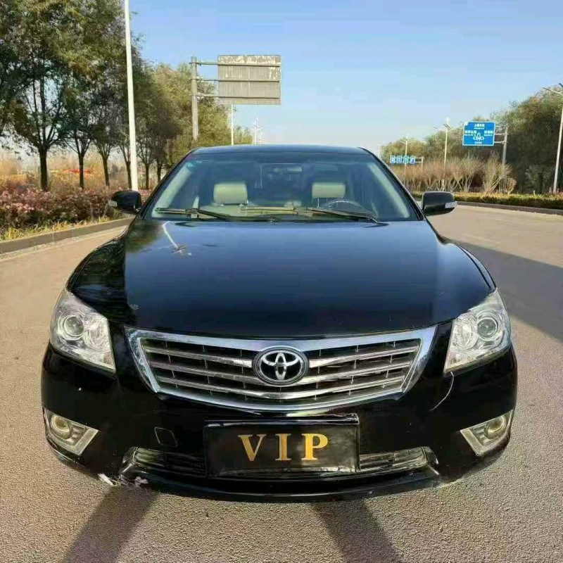 济宁13年丰田凯美瑞1