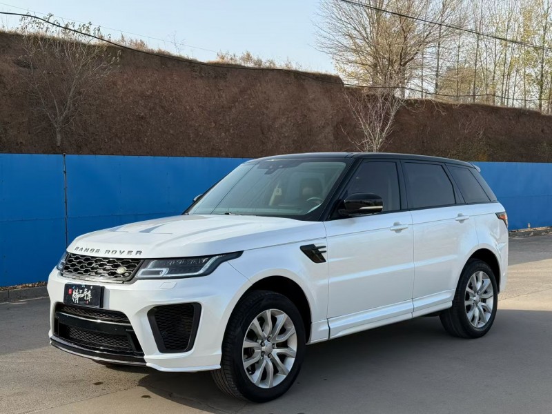 青岛18年路虎揽胜运动2