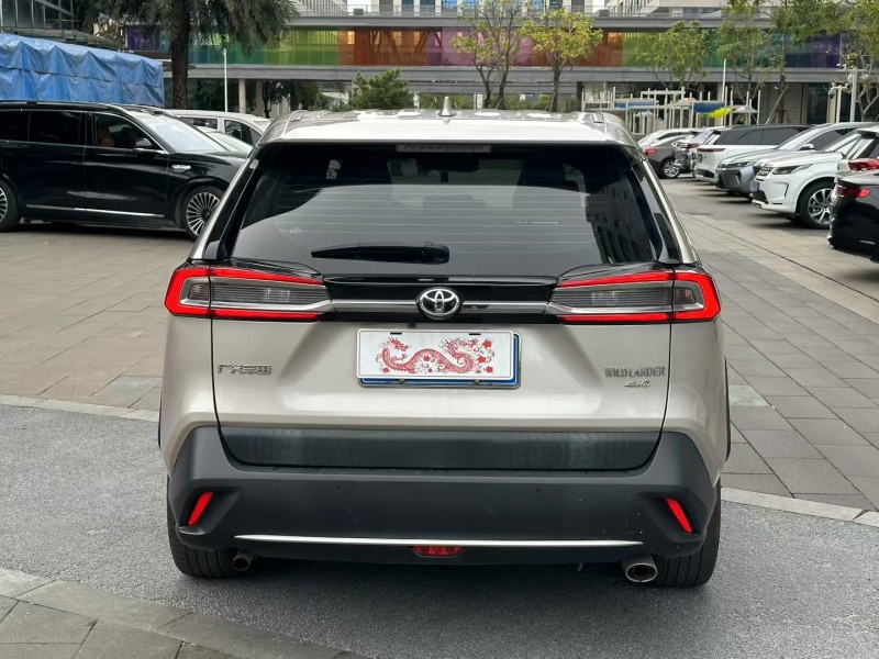 佛山21年丰田威兰达9