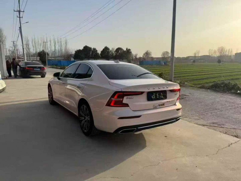 东营22年沃尔沃S60L7