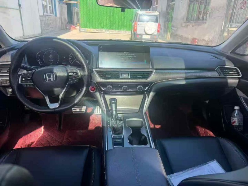 枣庄23年本田雅阁7