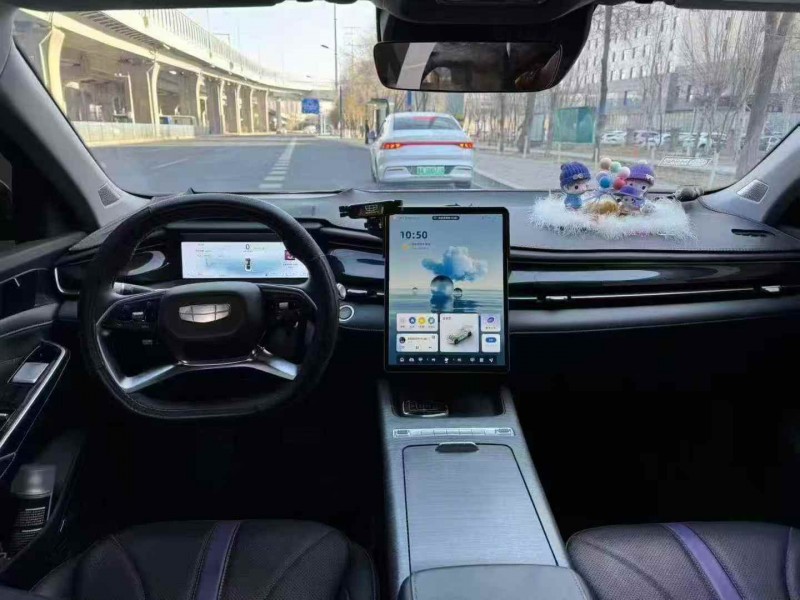 通辽24年吉利星瑞7