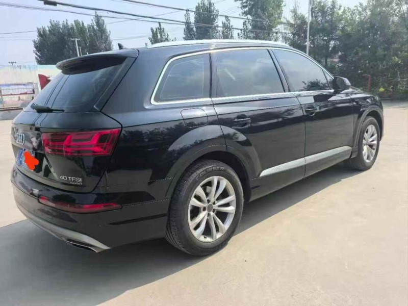 秦皇岛17年奥迪Q77