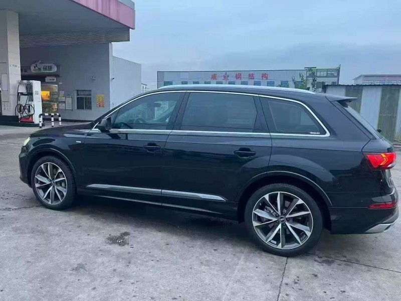 南通21年奥迪Q73