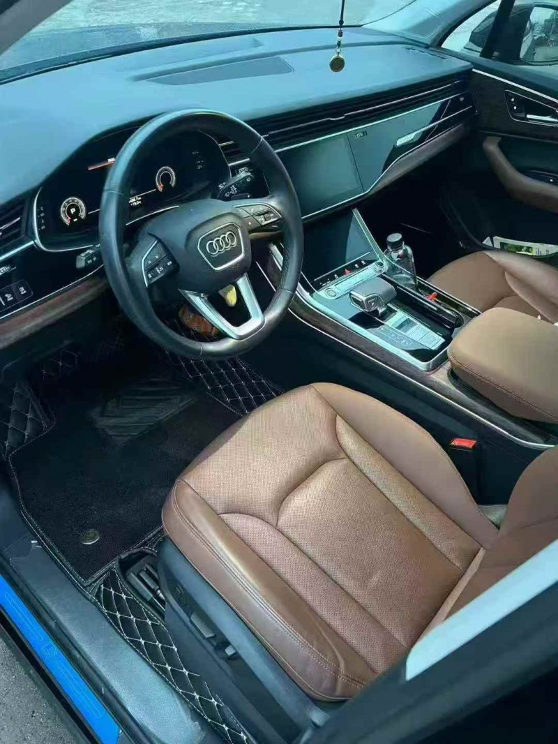 南通21年奥迪Q75