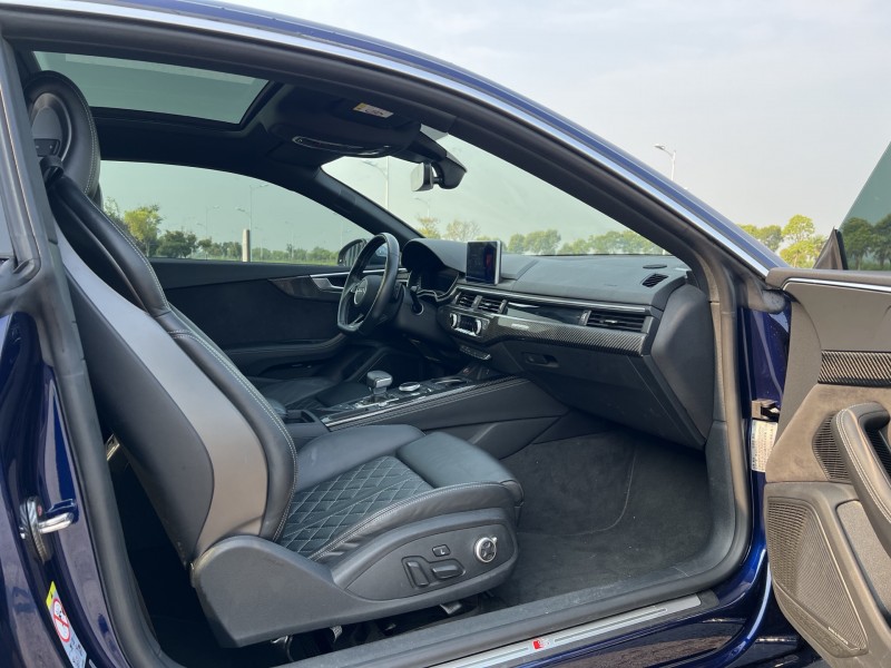 盐城19年奥迪S56