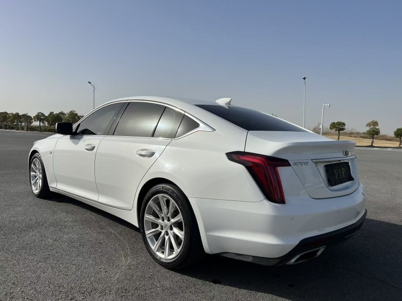 盐城20年凯迪拉克CT58