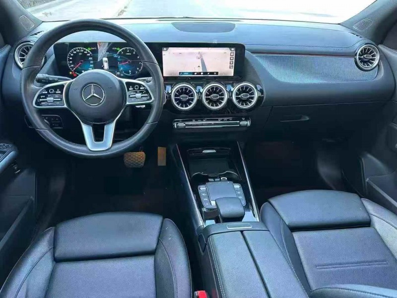 济宁22年奔驰GLA5