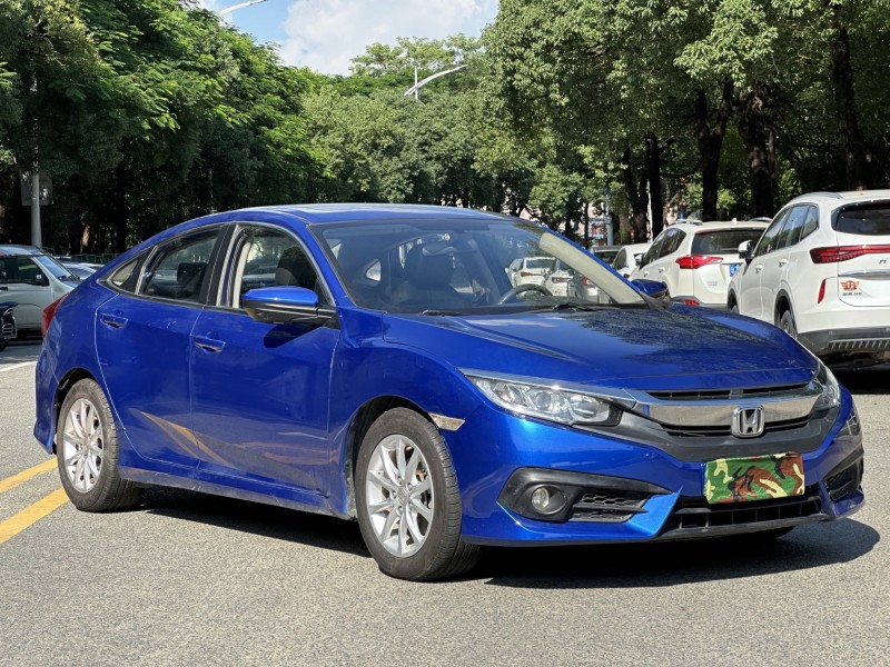 东莞18年本田思域2