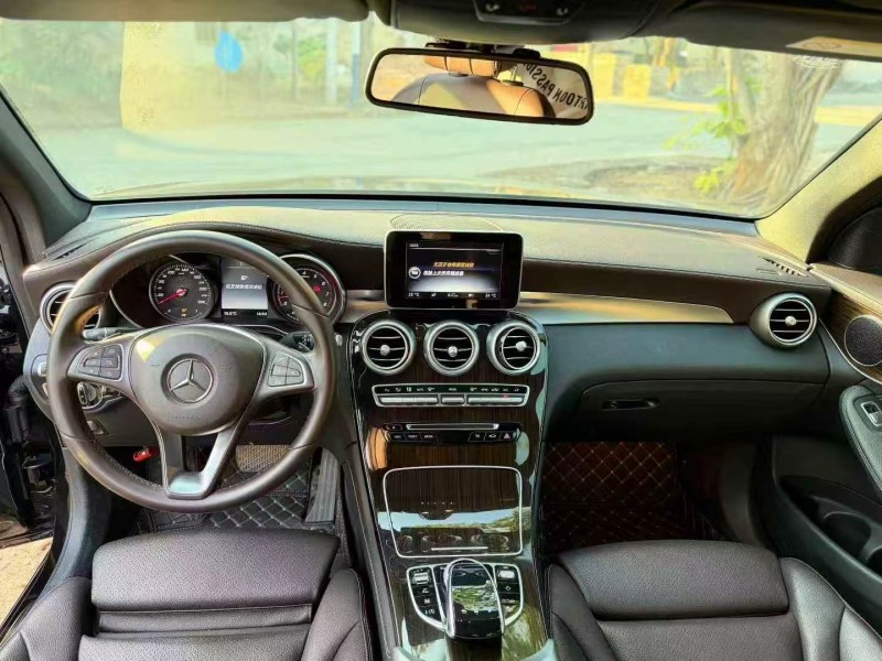 深圳17年奔驰GLC4