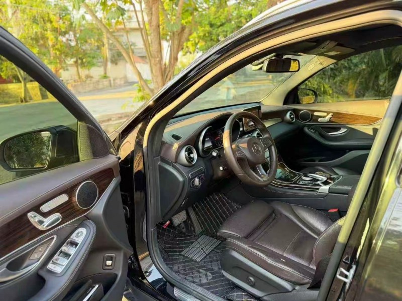 深圳17年奔驰GLC6