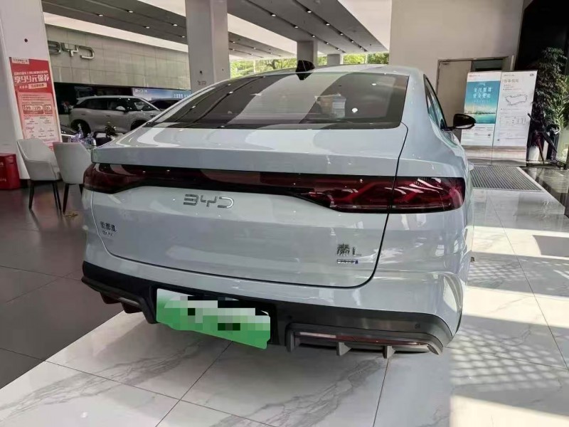 广州24年比亚迪秦3