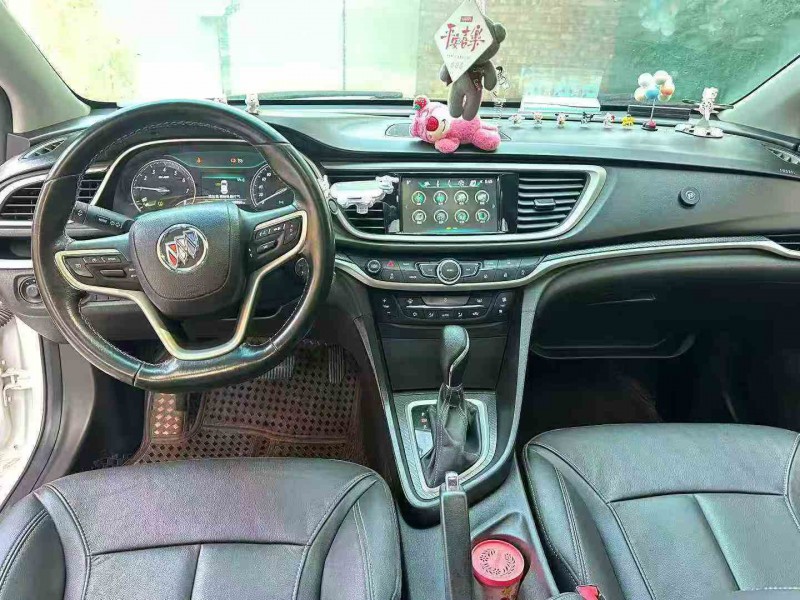 重庆20年别克英朗5