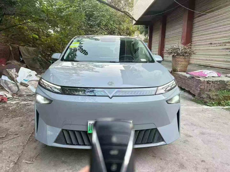 重庆25年启辰VX61