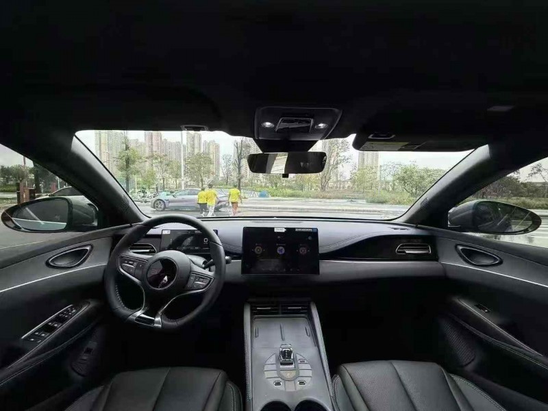 东莞25年比亚迪海豹5