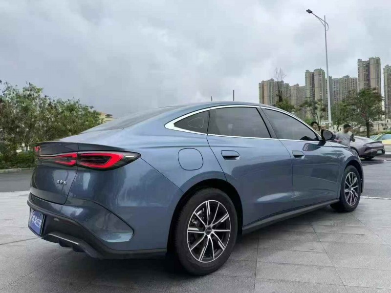 东莞25年比亚迪海豹8