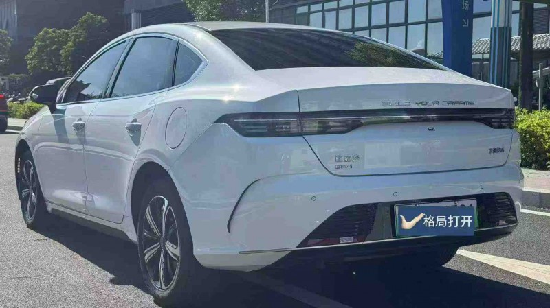 东莞24年比亚迪驱逐舰7