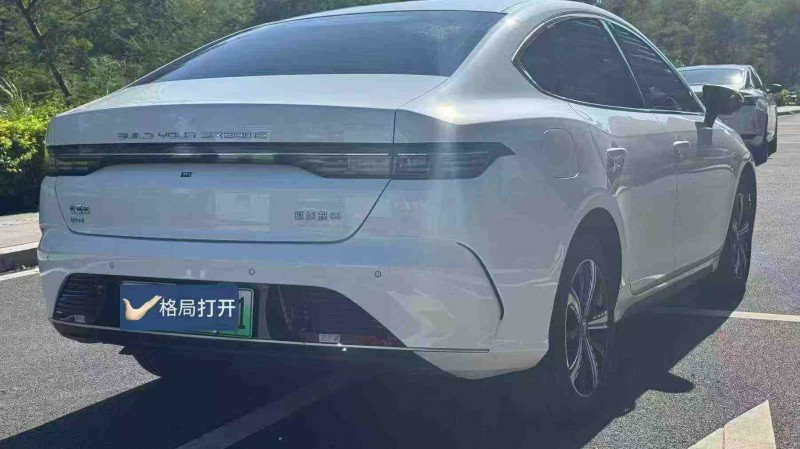 东莞24年比亚迪驱逐舰8