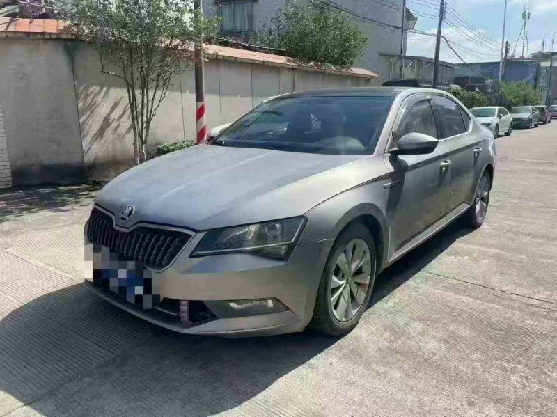 湛江18年斯柯达速派3