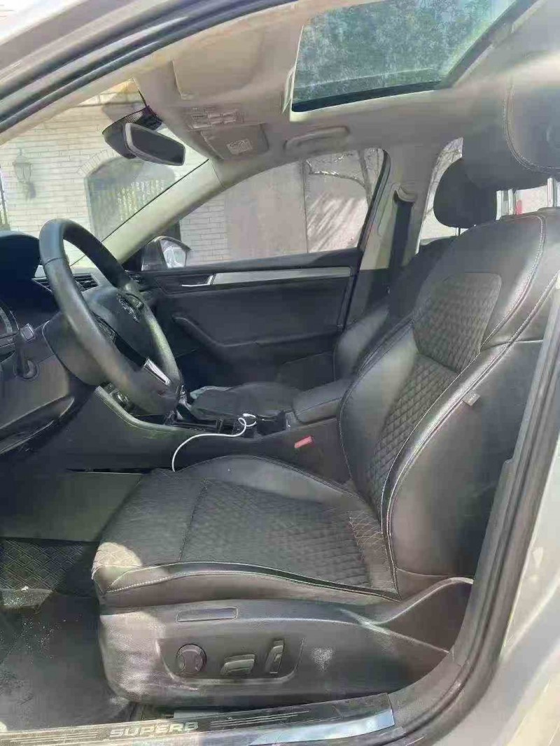 湛江18年斯柯达速派4