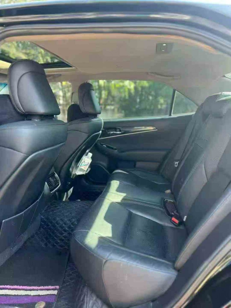 北海18年丰田皇冠7