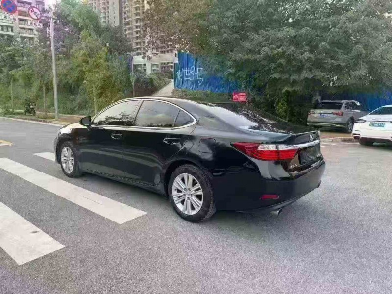梧州15年雷克萨斯ES7