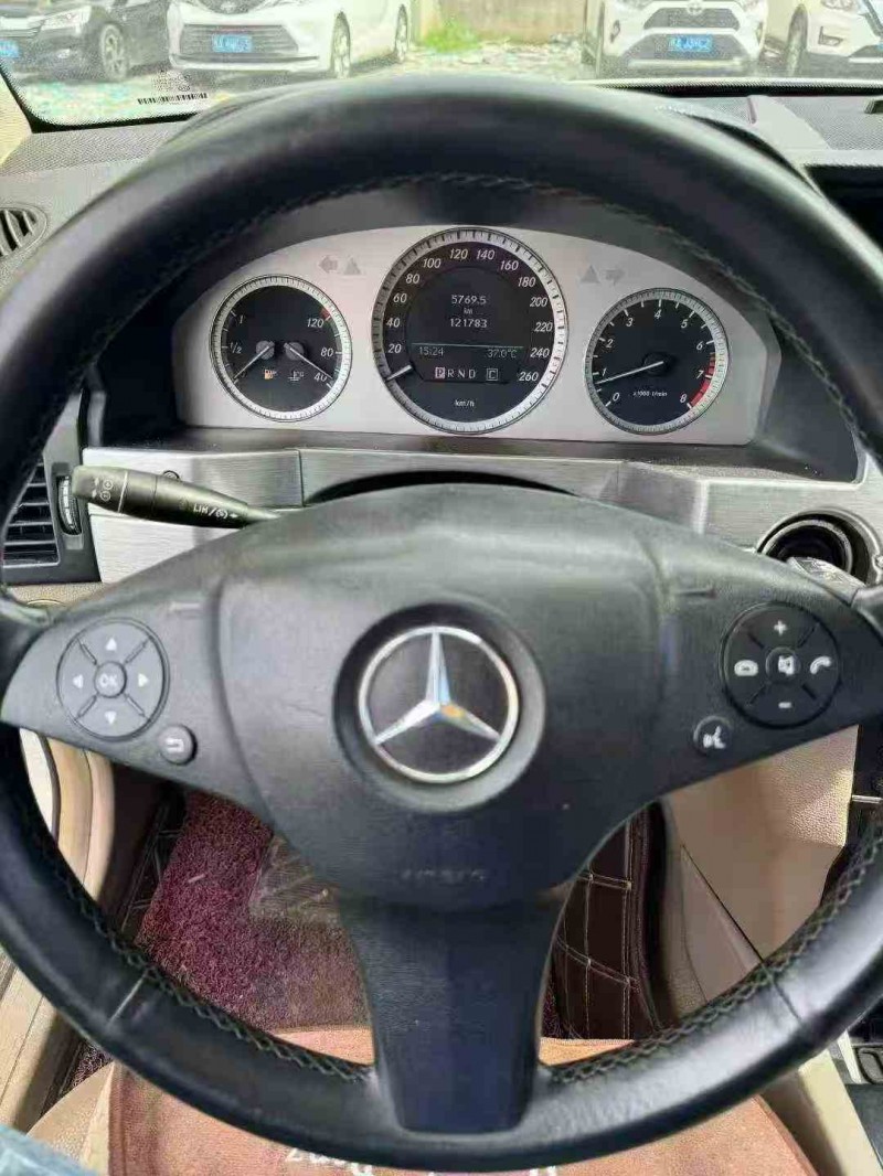 汕头12年奔驰GLK7